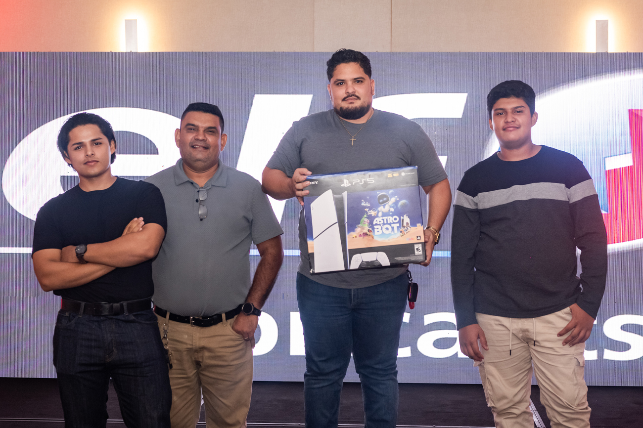 Mesa de Negocio Excel Repuestos Galería